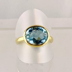 Edelsteinring Aquamarin Ring, facettiert, Gold, Handarbeit, super Schliff, super Farbe